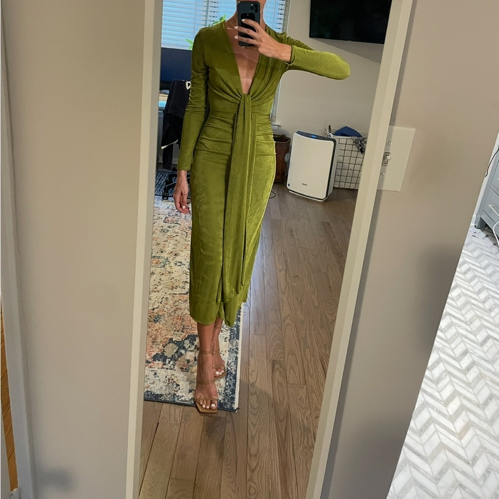 Dee Elly midi dress